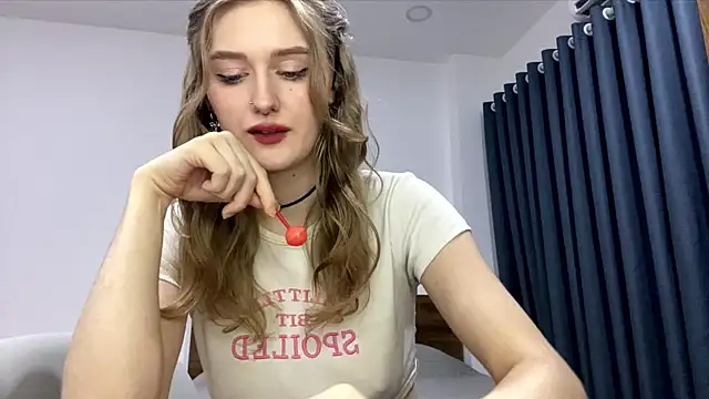 Snapshot of JanesSpace chatting on 04/13/26, 04:23 JanesSpace online show from 04/13/26, 04:23