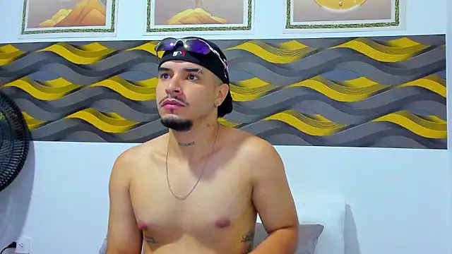 Snapshot of Leon_Hotx chatting on 03/19/26, 11:58 Leon Hotx online show from 03/19/26, 11:58