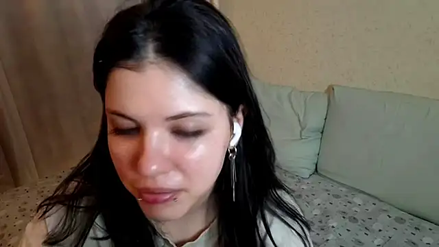 Snapshot of MiaTemptress chatting on 04/10/26, 01:38 MiaTemptress online show from 04/10/26, 01:38