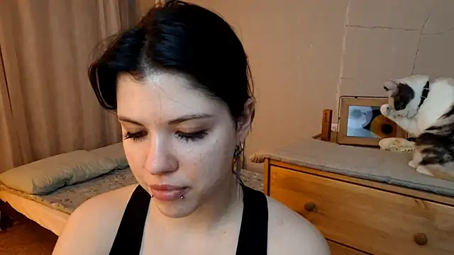 Snapshot of MiaTemptress chatting on 04/30/26, 02:23 MiaTemptress online show from 04/30/26, 02:23