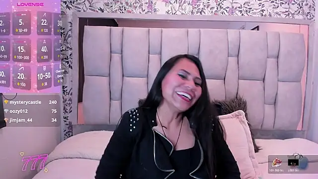Snapshot of Keyla_Brunette_ chatting on 04/23/26, 07:38 Keyla Brunette online show from 04/23/26, 07:38