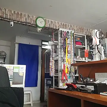 jhosuamoore online show from 04/17/26, 09:07