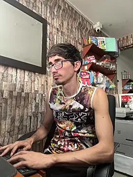 jhosuamoore online show from 07/21/26, 08:33