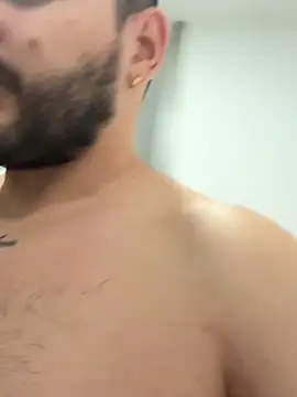 Snapshot of Axel_Dominus chatting on 04/08/26, 03:06 Axel Dominus online show from 04/08/26, 03:06