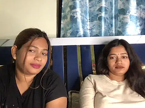 Snapshot of Holey_Coupon chatting on 03/11/26, 08:37 Holey Coupon online show from 03/11/26, 08:37