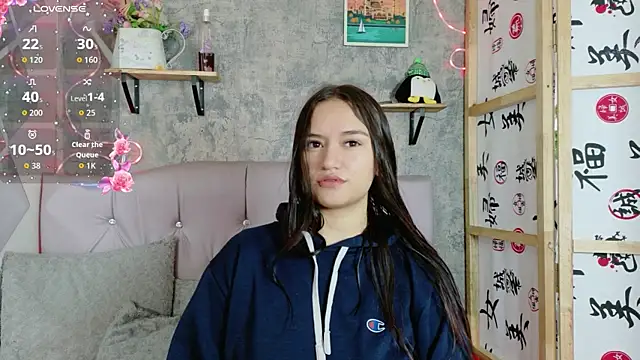 Snapshot of Sophia_xoxo1 chatting on 04/16/26, 01:56 Sophia xoxo1 online show from 04/16/26, 01:56