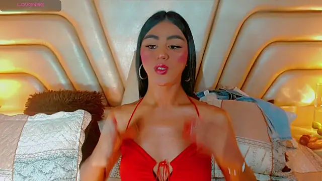 Snapshot of tiifannysexyhot chatting on 03/20/26, 04:28 tiifannysexyhot online show from 03/20/26, 04:28