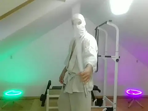 NinjaLaser online show from 05/09/26, 07:30