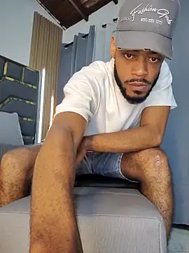 Snapshot of Oliver_bigblack_cock chatting on 04/17/26, 09:07 Oliver bigblack cock online show from 04/17/26, 09:07