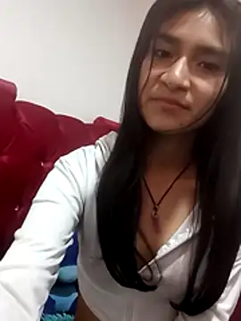 KarolaMendez online show from 03/19/26, 09:19