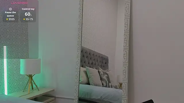 Snapshot of Alexa_Wiild chatting on 03/26/26, 08:14 Alexa Wiild online show from 03/26/26, 08:14