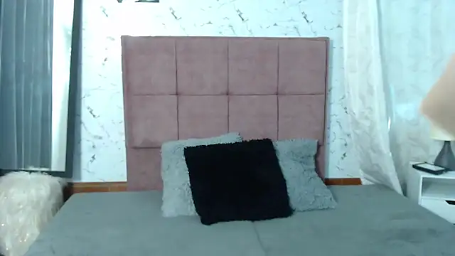 Snapshot of Daniela_Lunax chatting on 04/02/26, 05:54 Daniela Lunax online show from 04/02/26, 05:54