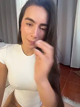 Snapshot of Evacrox chatting on 04/20/26, 04:43 Evacrox online show from 04/20/26, 04:43