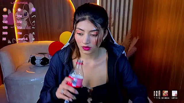Lia queen tx online show from 07/12/26, 03:19