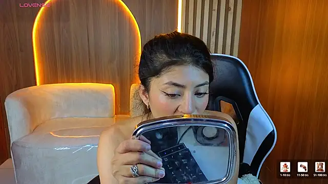 Lia queen tx online show from 07/30/26, 03:16