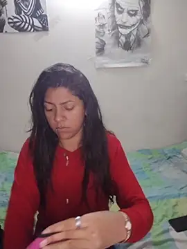 Melaniecurvy online show from 04/16/26, 07:14