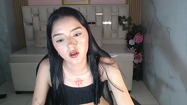 Snapshot of veronicaa_s chatting on 03/18/26, 08:01 veronicaa s online show from 03/18/26, 08:01