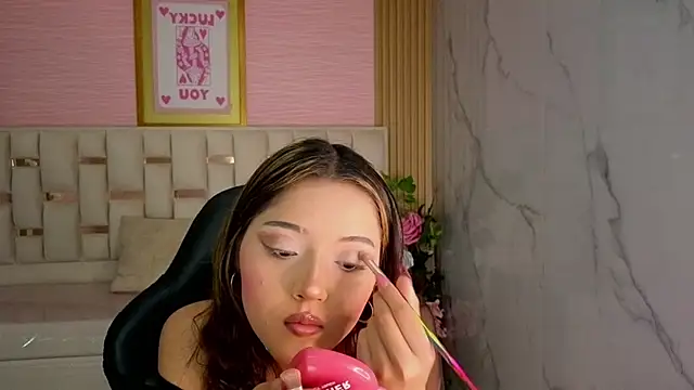 Snapshot of veronicaa_s chatting on 06/12/26, 07:57 veronicaa s online show from 06/12/26, 07:57