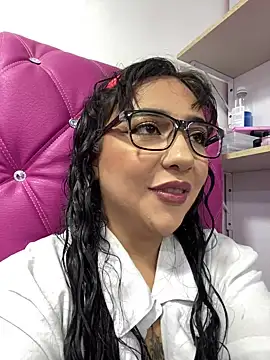 Snapshot of Megan_Stein chatting on 03/26/26, 07:52 Megan Stein online show from 03/26/26, 07:52