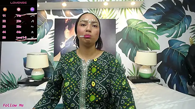 Snapshot of shakti_moumita chatting on 06/01/26, 07:04 shakti moumita online show from 06/01/26, 07:04