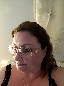 Snapshot of duotroublant chatting on 03/17/26, 10:02 duotroublant online show from 03/17/26, 10:02