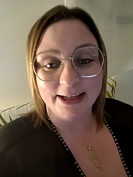 Snapshot of duotroublant chatting on 03/31/26, 09:15 duotroublant online show from 03/31/26, 09:15