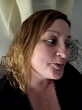 Snapshot of duotroublant chatting on 05/05/26, 08:39 duotroublant online show from 05/05/26, 08:39