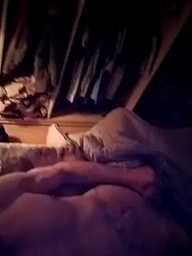 Snapshot of jongen_ehv chatting on 04/27/26, 11:03 jongen ehv online show from 04/27/26, 11:03