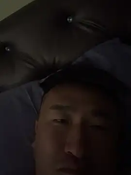 Snapshot of Cunzhangshibage02 chatting on 03/21/26, 01:16 Cunzhangshibage02 online show from 03/21/26, 01:16