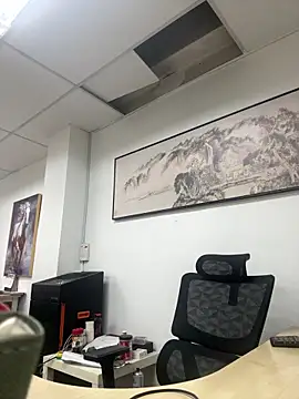 Snapshot of Cunzhangshibage02 chatting on 04/08/26, 03:50 Cunzhangshibage02 online show from 04/08/26, 03:50