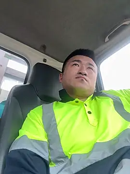 Snapshot of Cunzhangshibage02 chatting on 04/14/26, 02:50 Cunzhangshibage02 online show from 04/14/26, 02:50