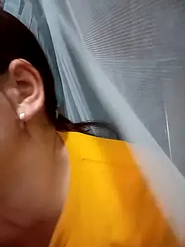 Snapshot of Singe-girl927 chatting on 03/19/26, 01:09 Singe-girl927 online show from 03/19/26, 01:09