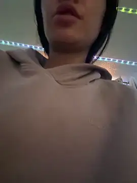 Snapshot of Zoe-_-din chatting on 04/03/26, 09:35 Zoe- -din online show from 04/03/26, 09:35