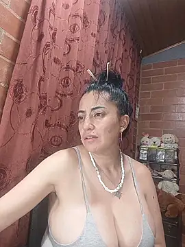 Snapshot of Alexandrina chatting on 03/17/26, 11:52 Alexandrina online show from 03/17/26, 11:52