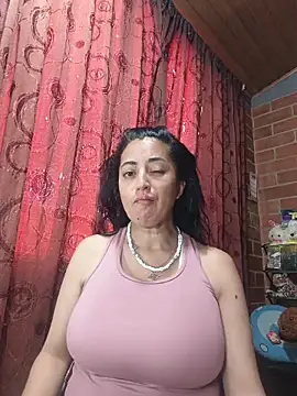 Snapshot of Alexandrina chatting on 03/20/26, 10:58 Alexandrina online show from 03/20/26, 10:58