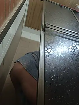 Snapshot of Alexandrina chatting on 03/29/26, 12:05 Alexandrina online show from 03/29/26, 12:05