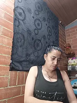 Snapshot of Alexandrina chatting on 04/06/26, 09:49 Alexandrina online show from 04/06/26, 09:49