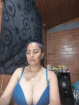 Snapshot of Alexandrina chatting on 05/15/26, 11:23 Alexandrina online show from 05/15/26, 11:23