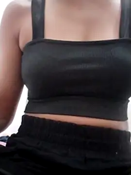 Snapshot of Tasty_Cherry chatting on 04/23/26, 05:48 Tasty Cherry online show from 04/23/26, 05:48