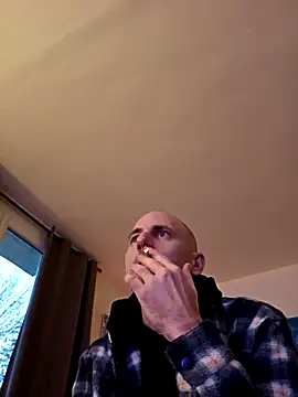 Snapshot of dufatcock chatting on 03/17/26, 06:11 dufatcock online show from 03/17/26, 06:11