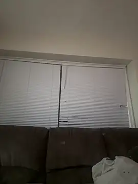 Naughtykitten199 online show from 03/12/26, 08:20