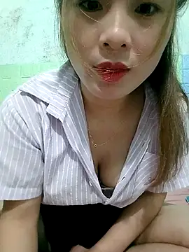 Snapshot of candy_flo chatting on 03/18/26, 05:49 candy flo online show from 03/18/26, 05:49