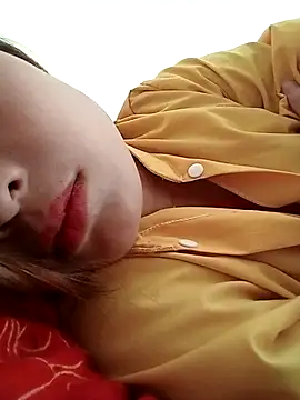 Snapshot of candy_flo chatting on 03/27/26, 09:21 candy flo online show from 03/27/26, 09:21