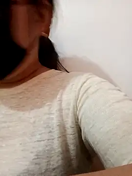 Snapshot of Any_120 chatting on 03/22/26, 04:49 Any 120 online show from 03/22/26, 04:49