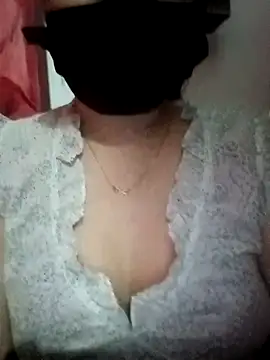 Snapshot of Any_120 chatting on 04/02/26, 02:04 Any 120 online show from 04/02/26, 02:04