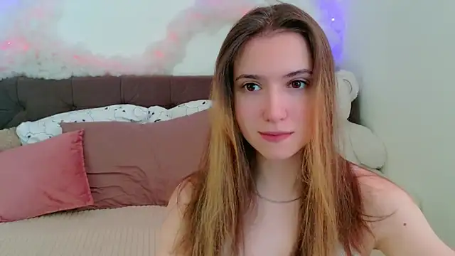 Snapshot of LeenMoonie chatting on 07/10/26, 05:12 LeenMoonie online show from 07/10/26, 05:12