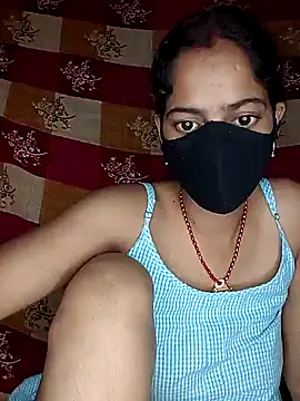 nidhiyadav00 online show from 05/15/26, 05:53