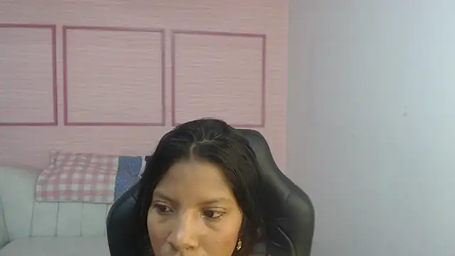 Snapshot of emily_smith_t chatting on 03/17/26, 07:28 emily smith t online show from 03/17/26, 07:28