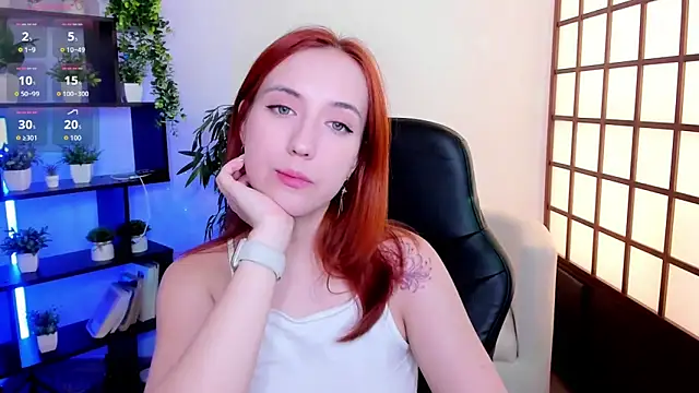 Snapshot of Alexa_temptress chatting on 04/13/26, 02:06 Alexa temptress online show from 04/13/26, 02:06