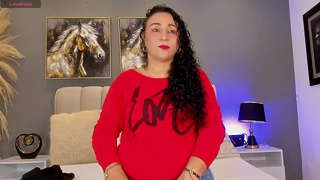 Snapshot of VaniaRouse chatting on 03/18/26, 02:31 VaniaRouse online show from 03/18/26, 02:31